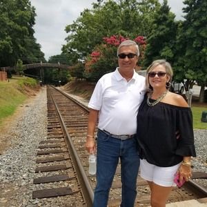 Meet your Posher, Adriana